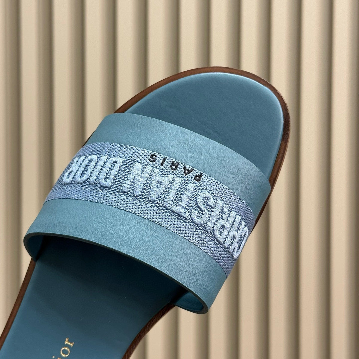 CD DWAY SLIDES