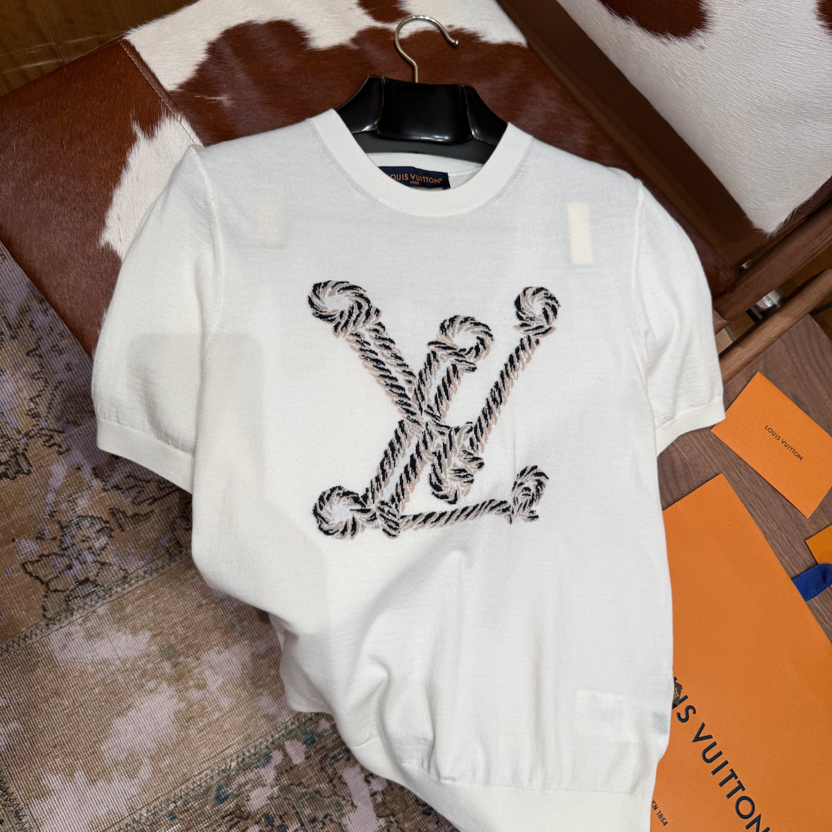 LOU T-SHIRT