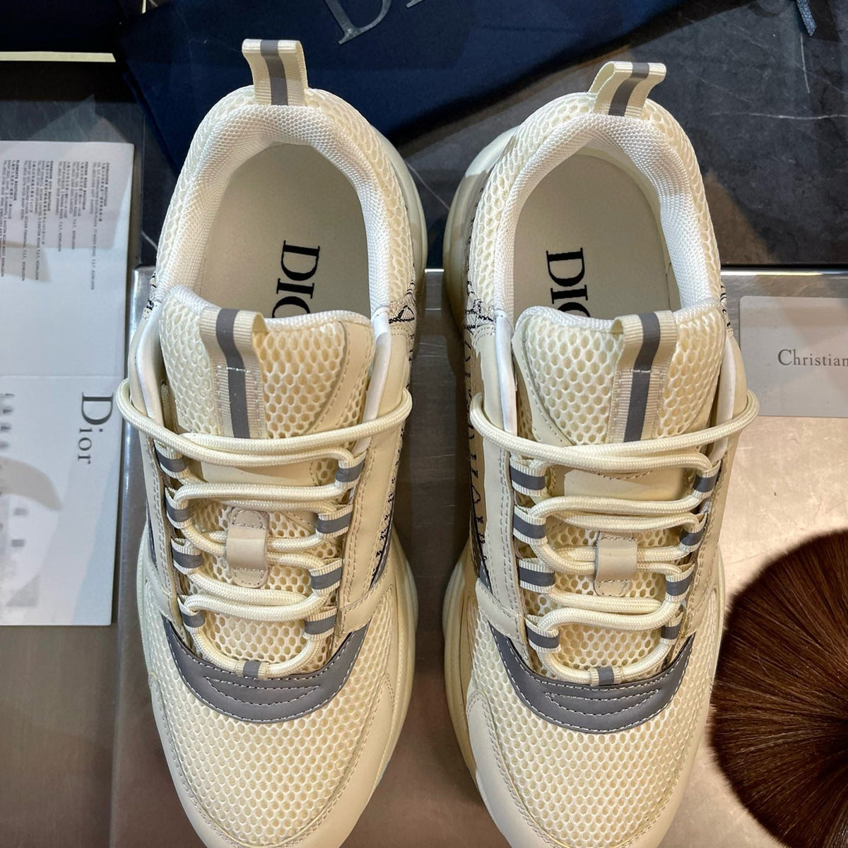 CD B22 SNEAKERS
