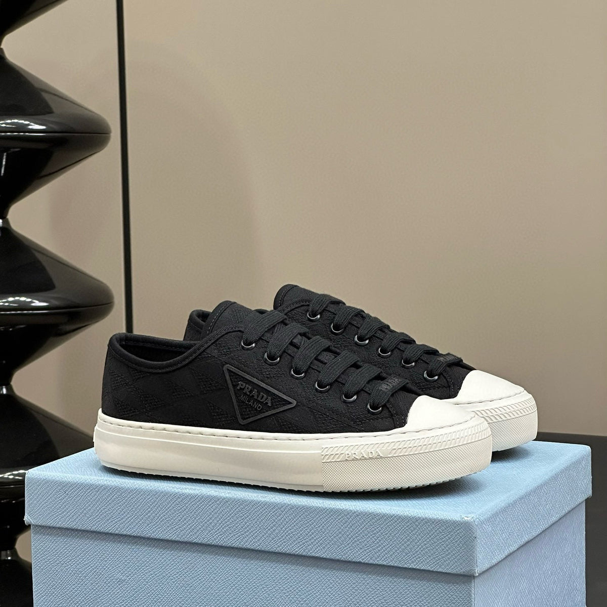 PD SNEAKERS