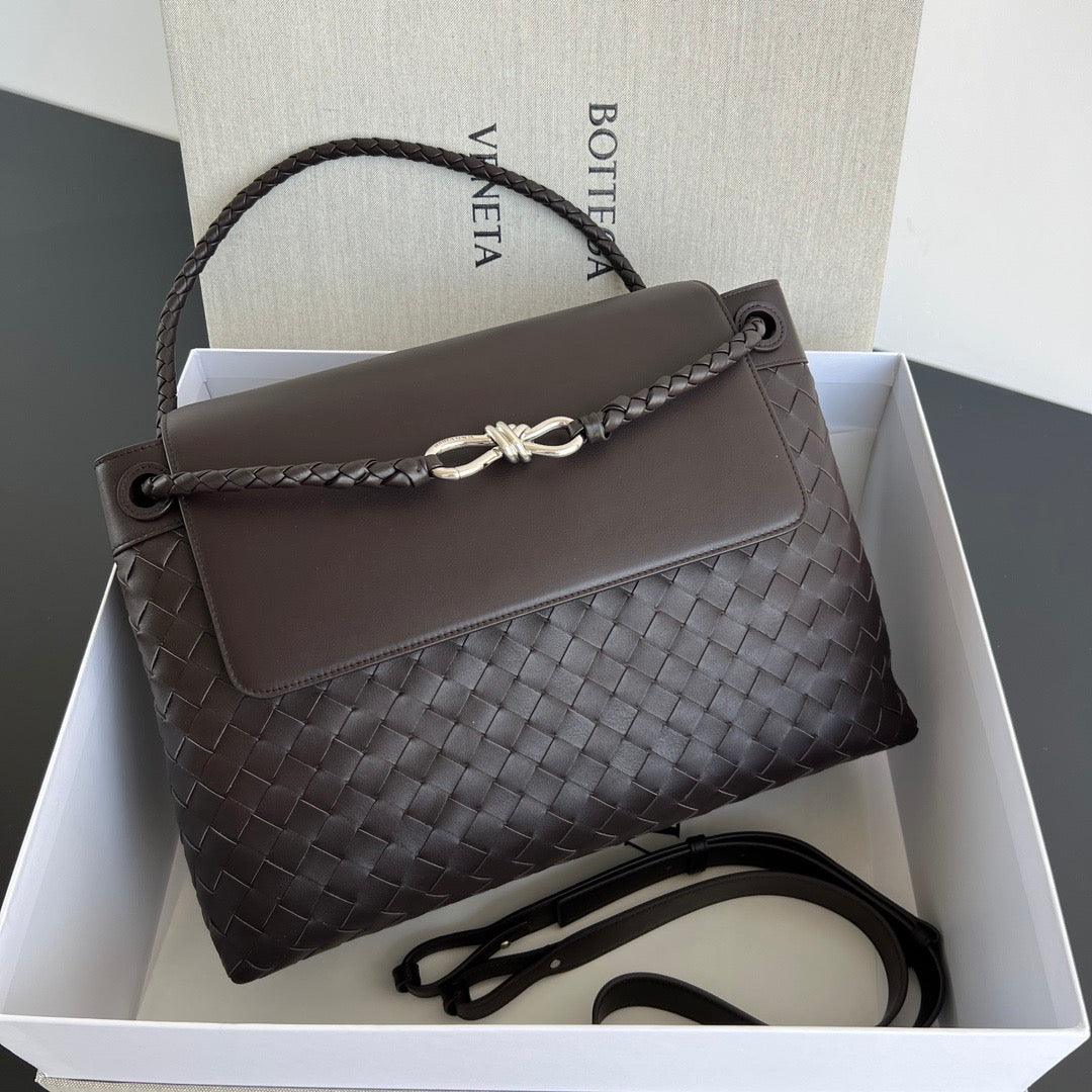 BOTT V ANDIAMO MESSENGER BAG