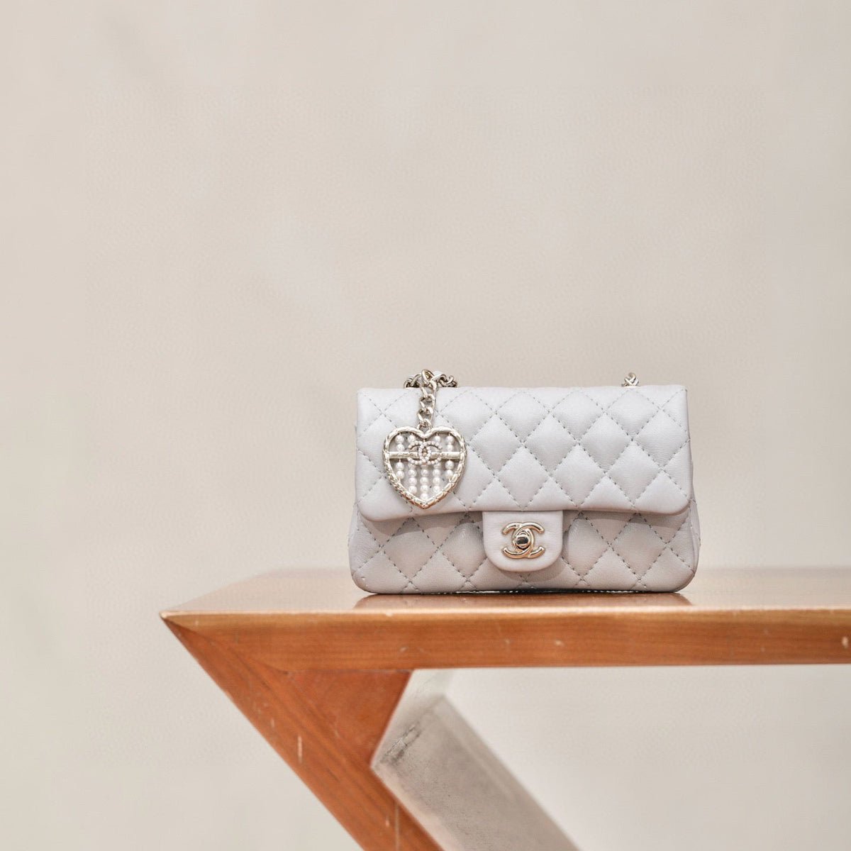 CC 25A MINI CLASSIC FLAP BAG