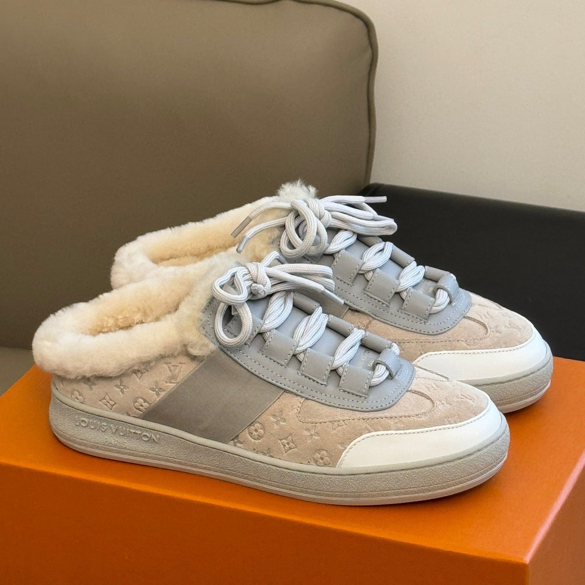 LOU OPEN BACK SNEAKERS