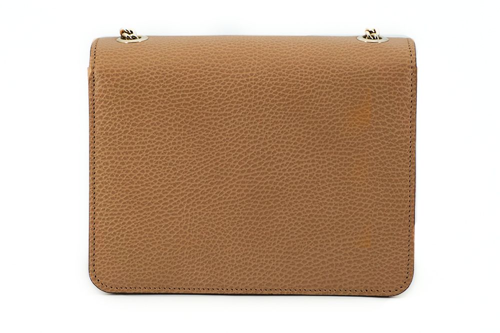 Gucci Elegant Beige Shoulder Bag with GG Women's Snap