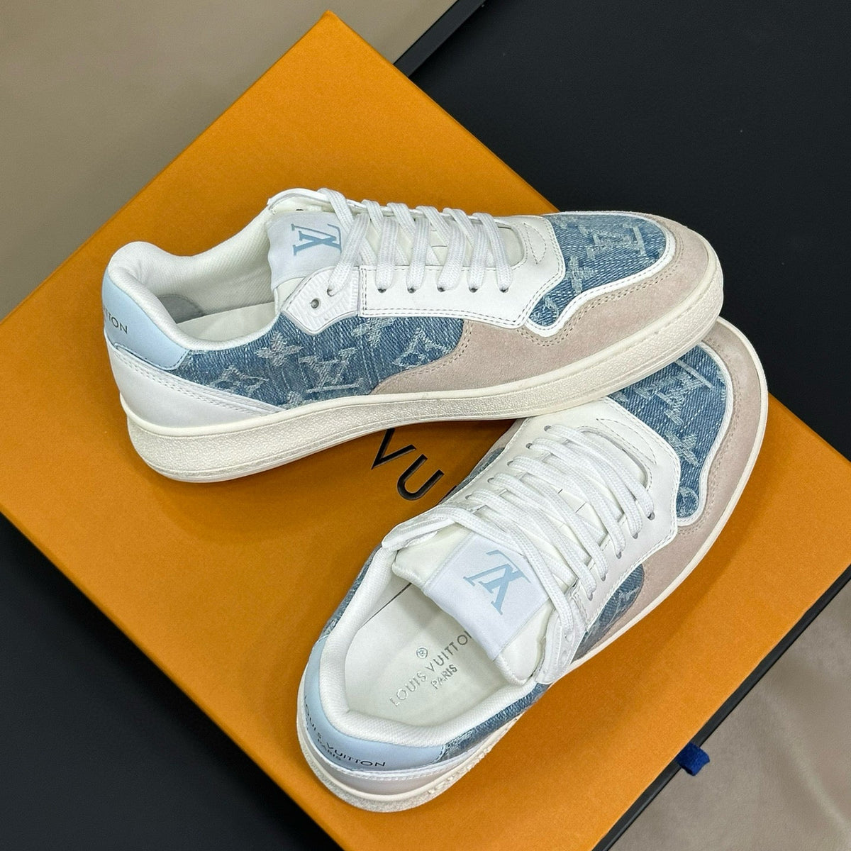 LOU STADIUM SNEAKER