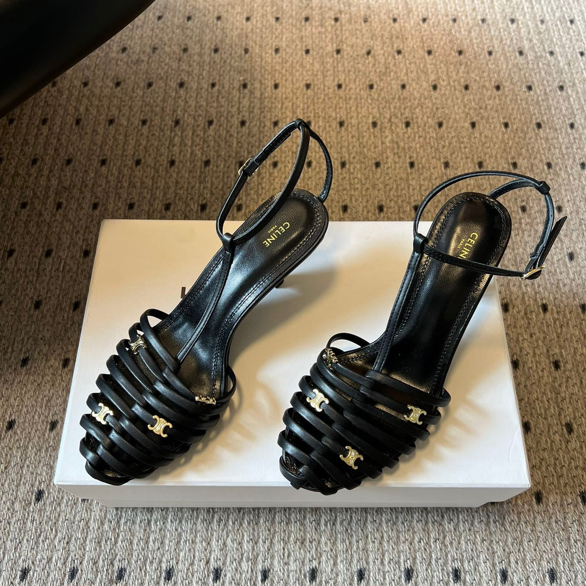 CEL HEELS