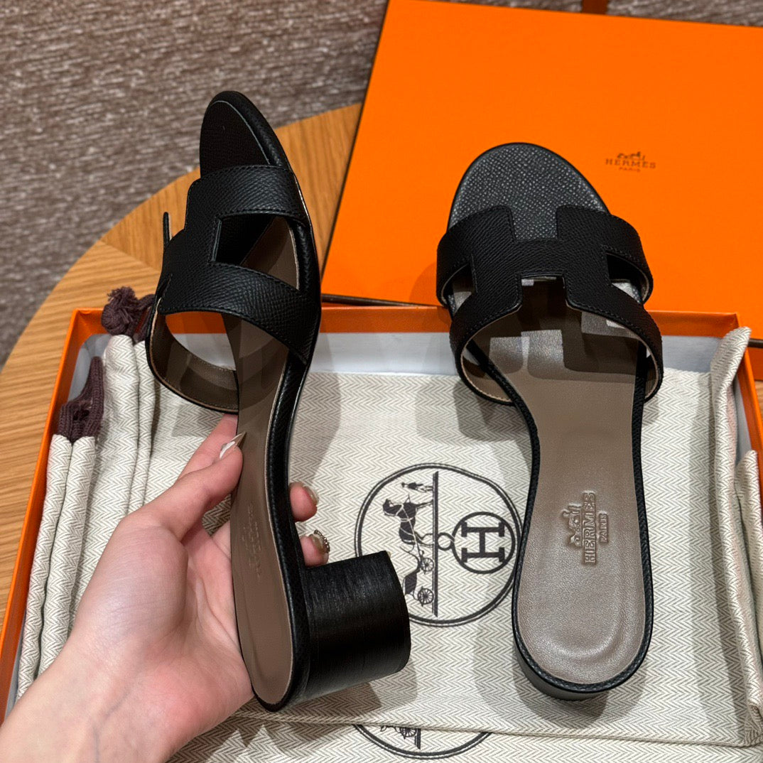 HERM OASIS SANDALS