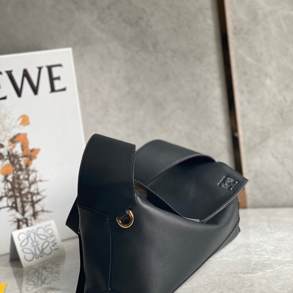 LOEW PUZZLE HOBO BAG