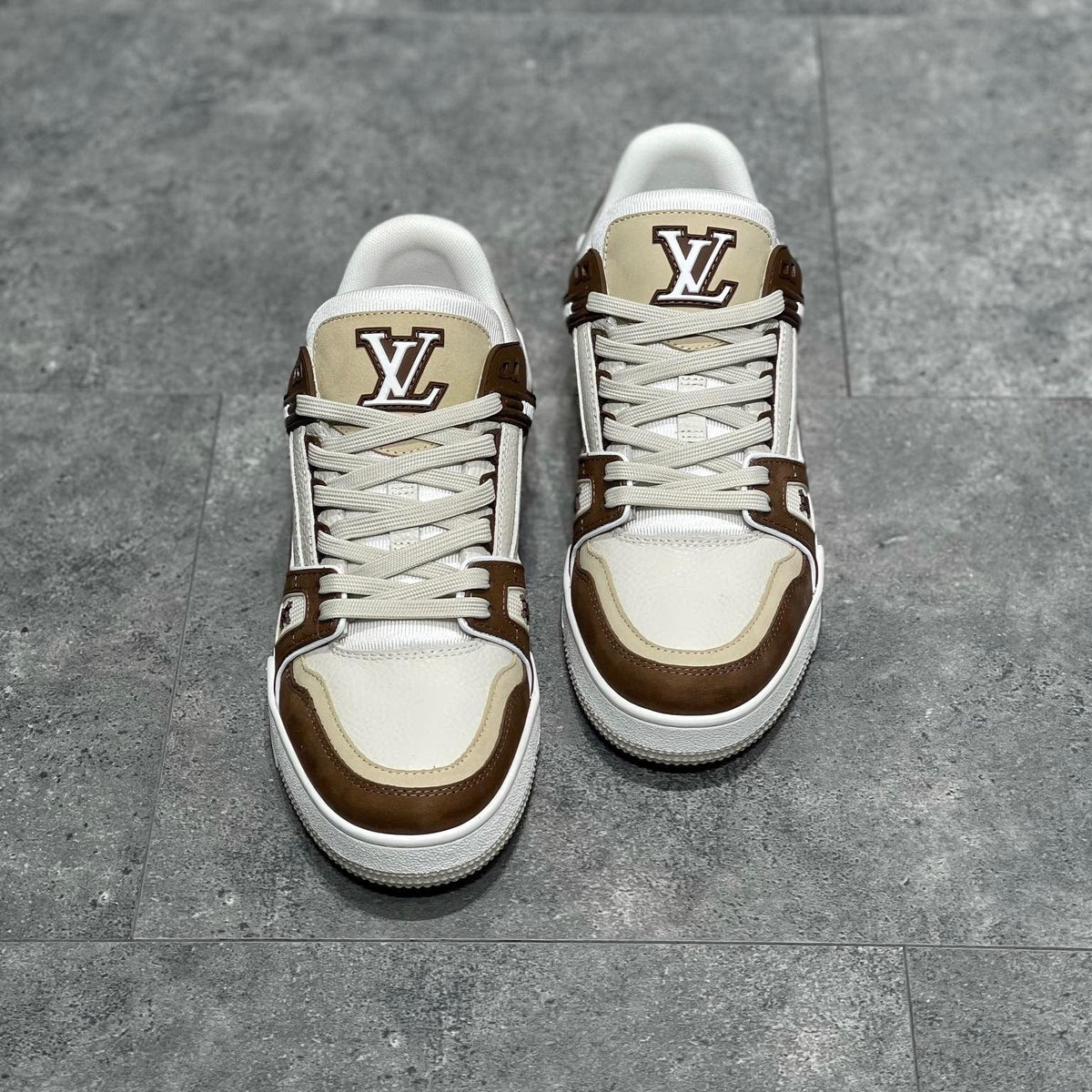 LOU TRAINERS