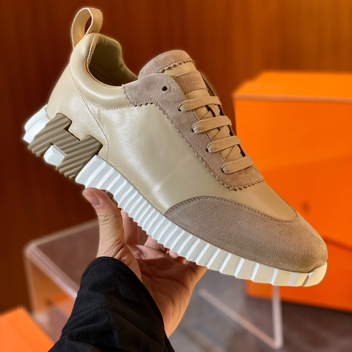 HERM BOUNCING SNEAKERS