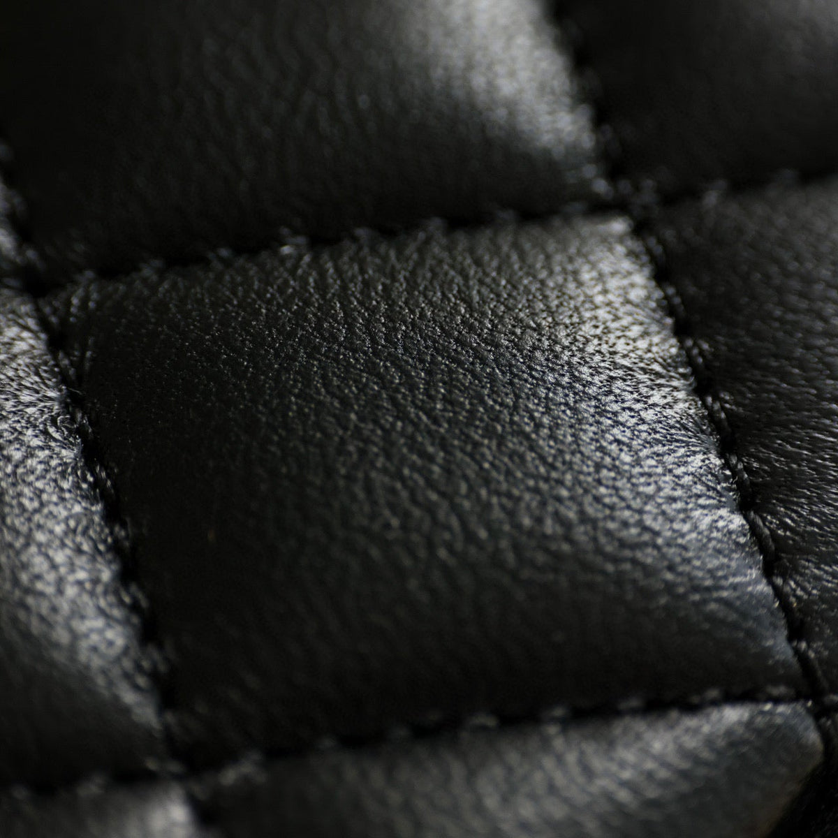 CC CLASSIC FLAP MINI BAG