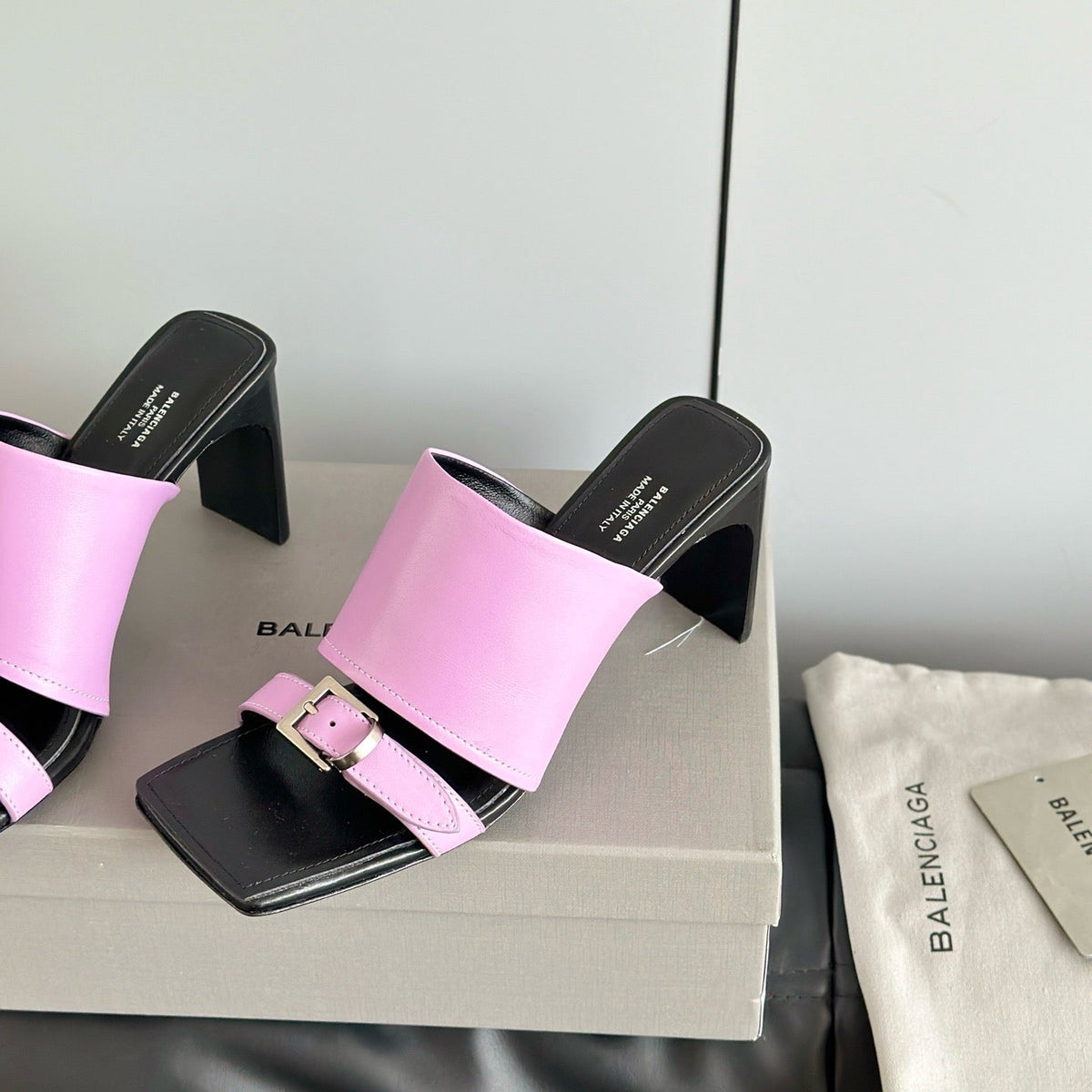 BAL HEELS
