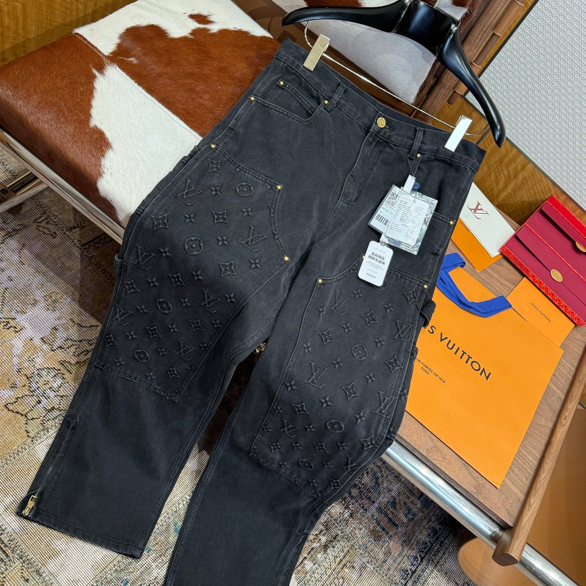 LOU JEANS