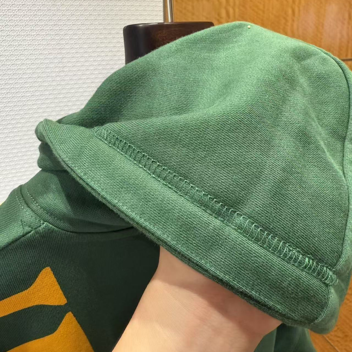 LOEW HOODIE
