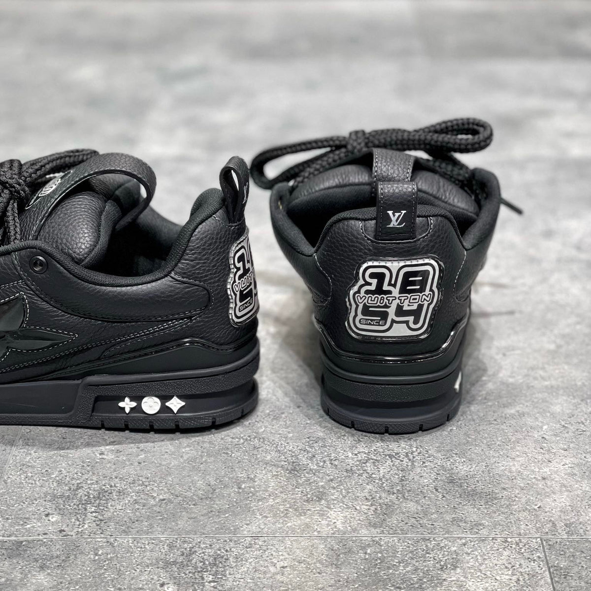 LOU TRAINERS