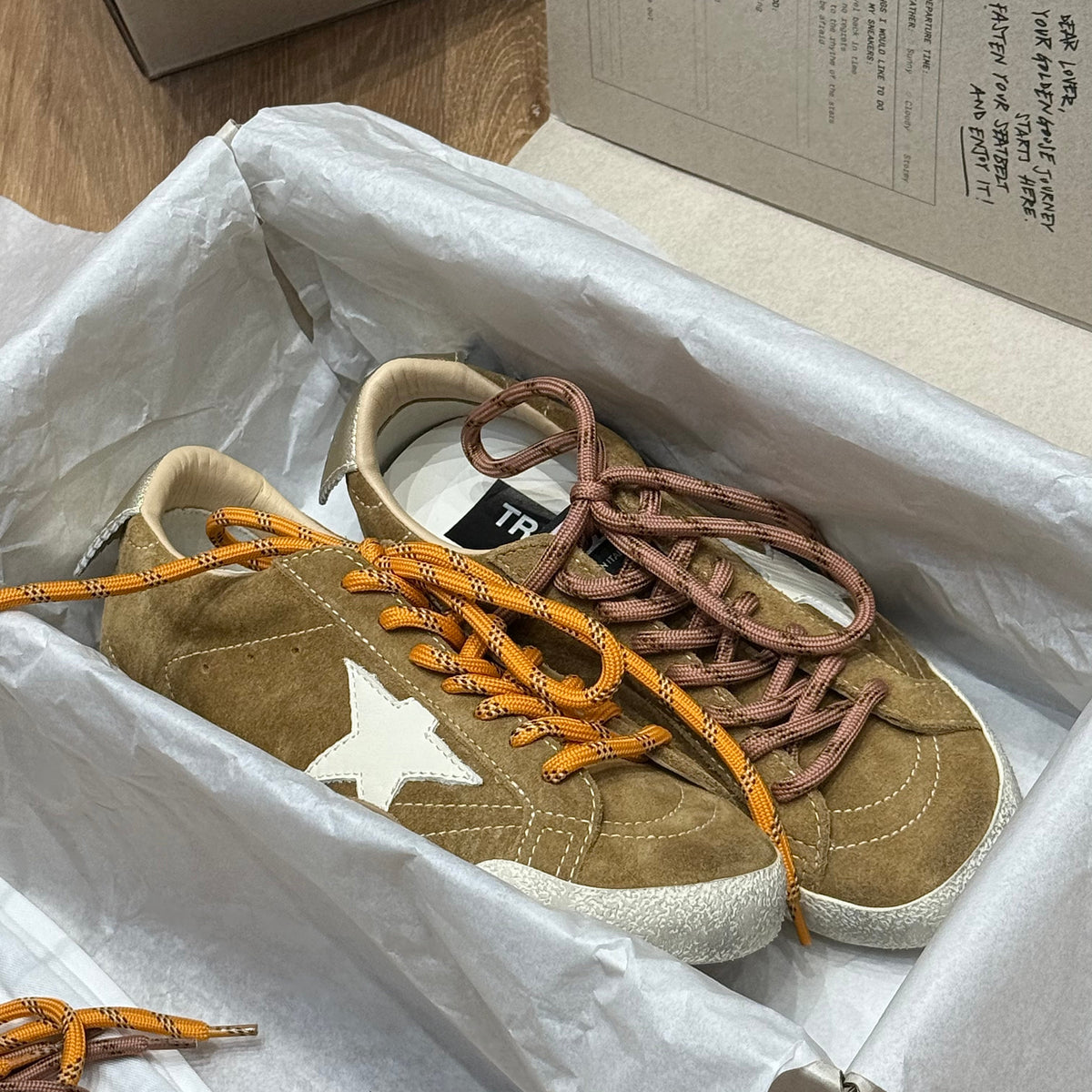 GOLDEN G TRAINERS