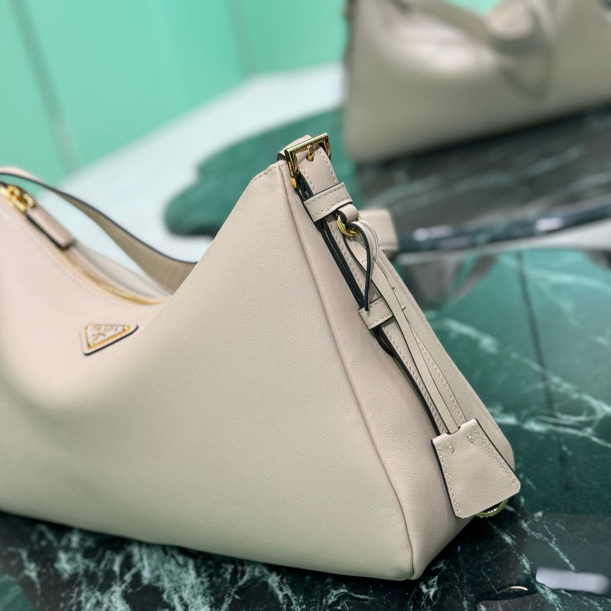 PD AIMEE LARGE SHOULDER BAG
