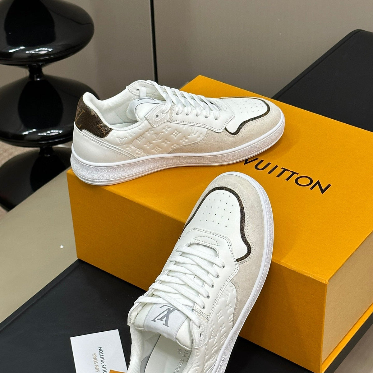 LOU TRAINERS