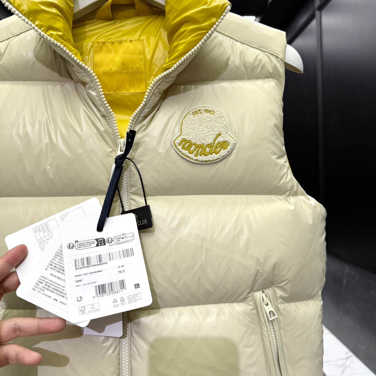MONC LIPSI VEST