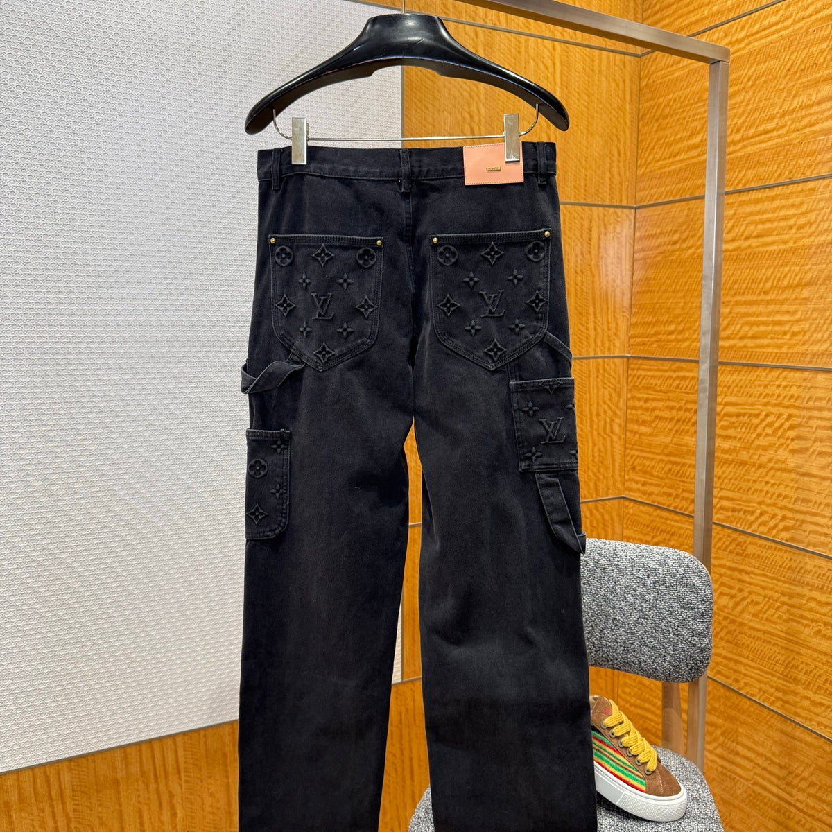 LOU JEANS