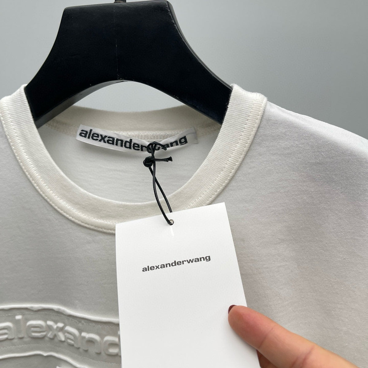 AW T-SHIRT