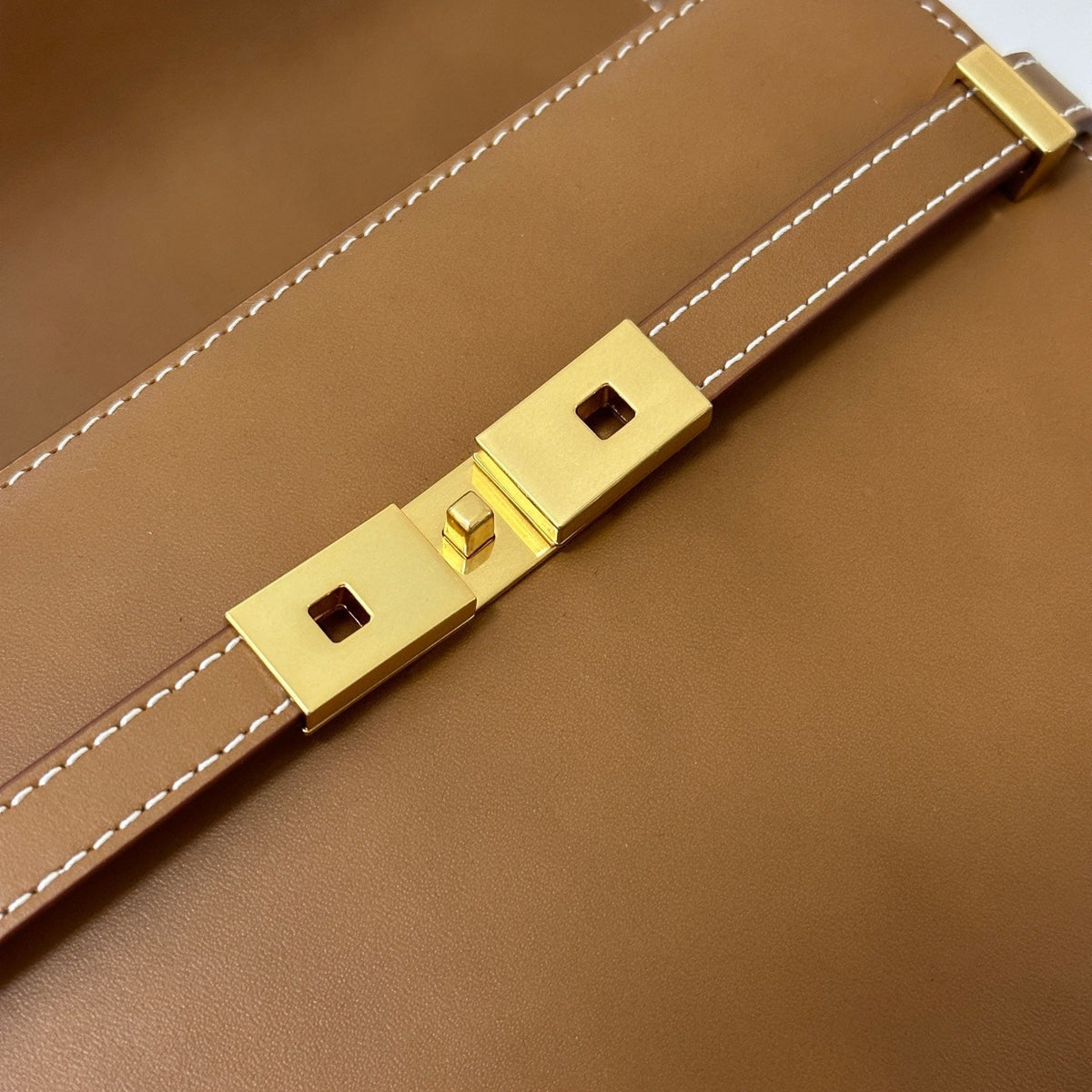 SL MANHATTAN MINI CROSSBODY BAG
