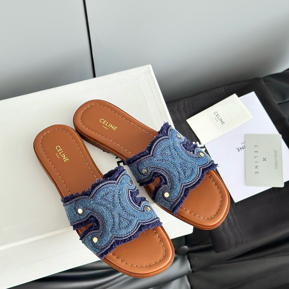 CEL SANDALS