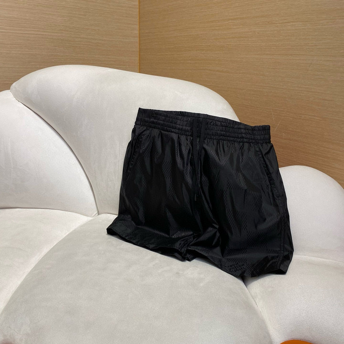 LOU SHORTS