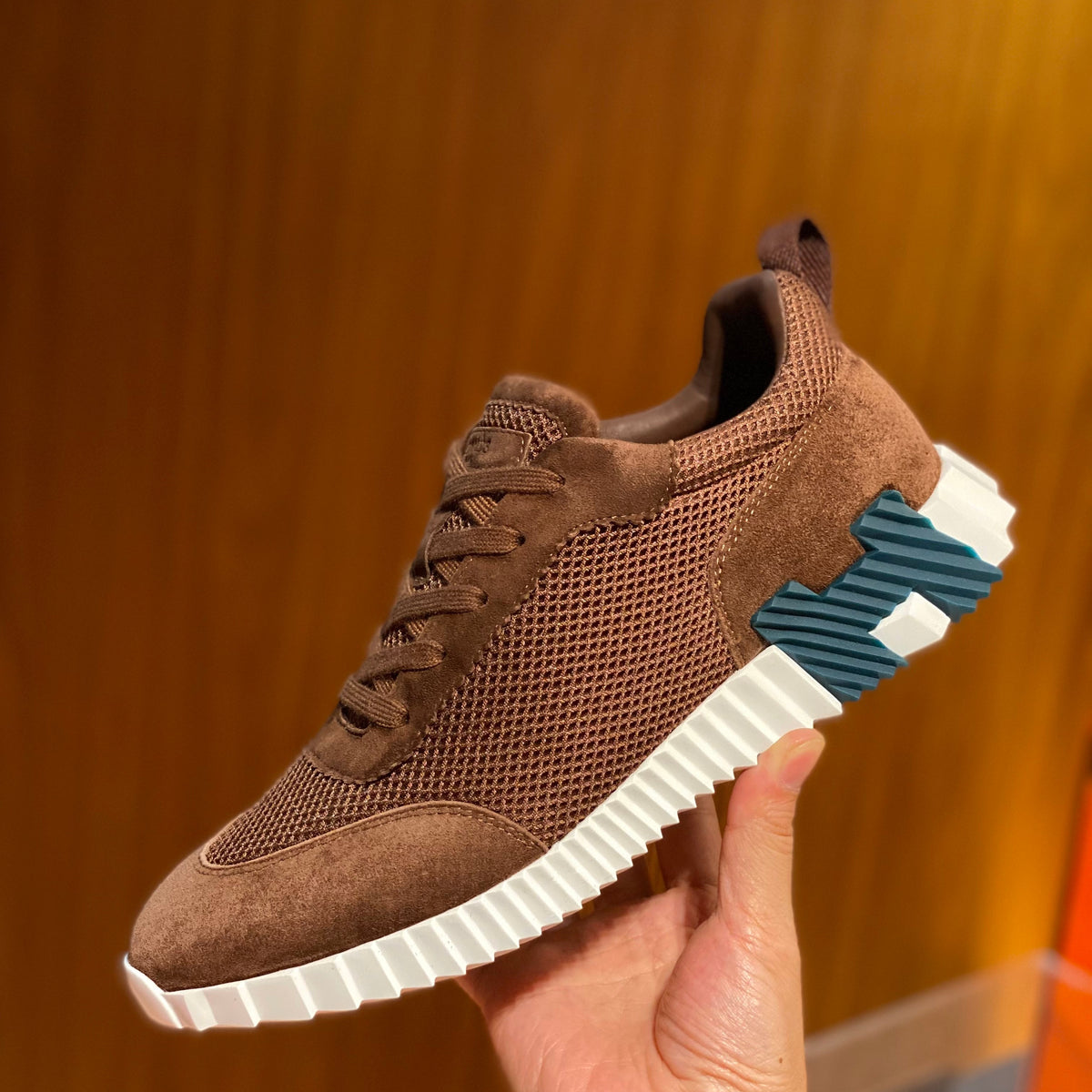 HERM BOUNCING SNEAKERS