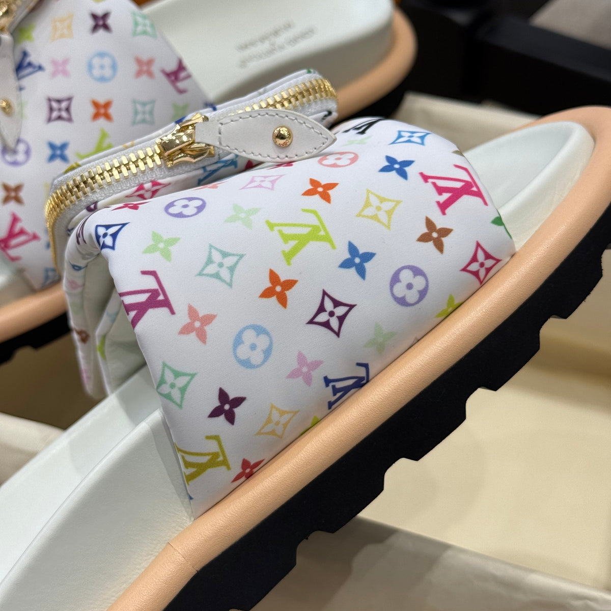 LOU PILLOW MULES