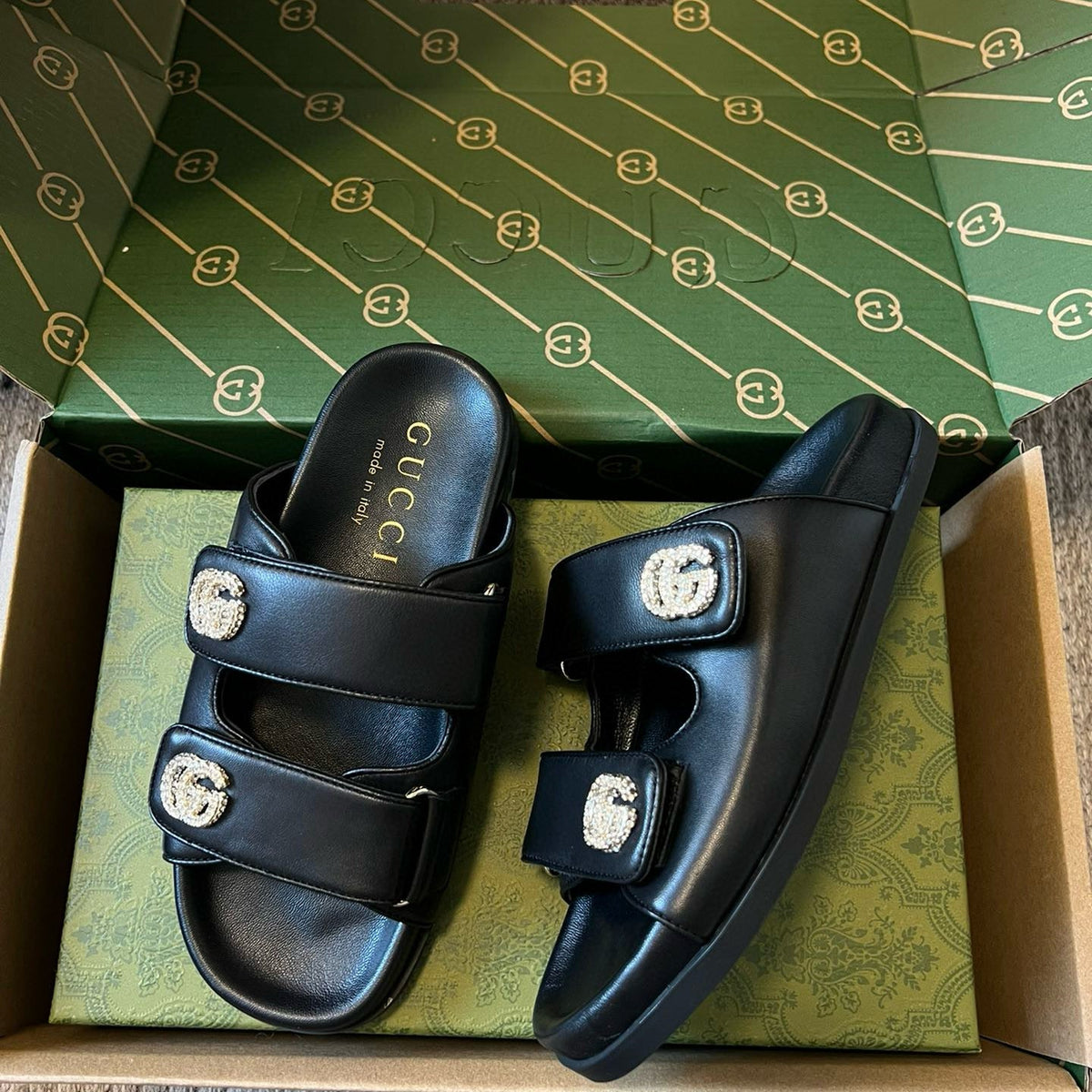GG SANDALS