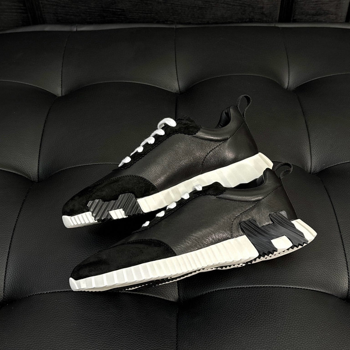 HERM BOUNCING SNEAKERS