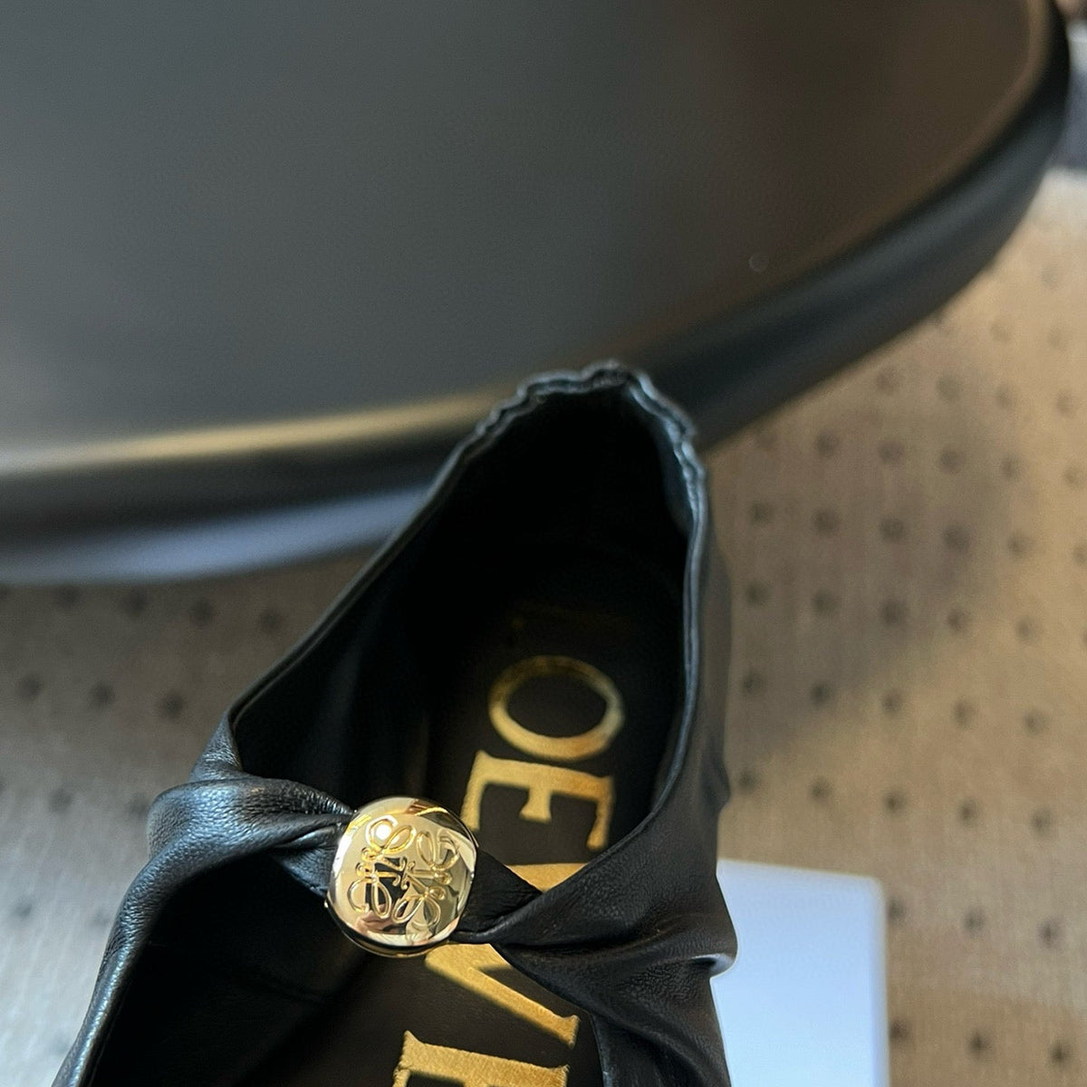 LOEW BALLET PUMPS