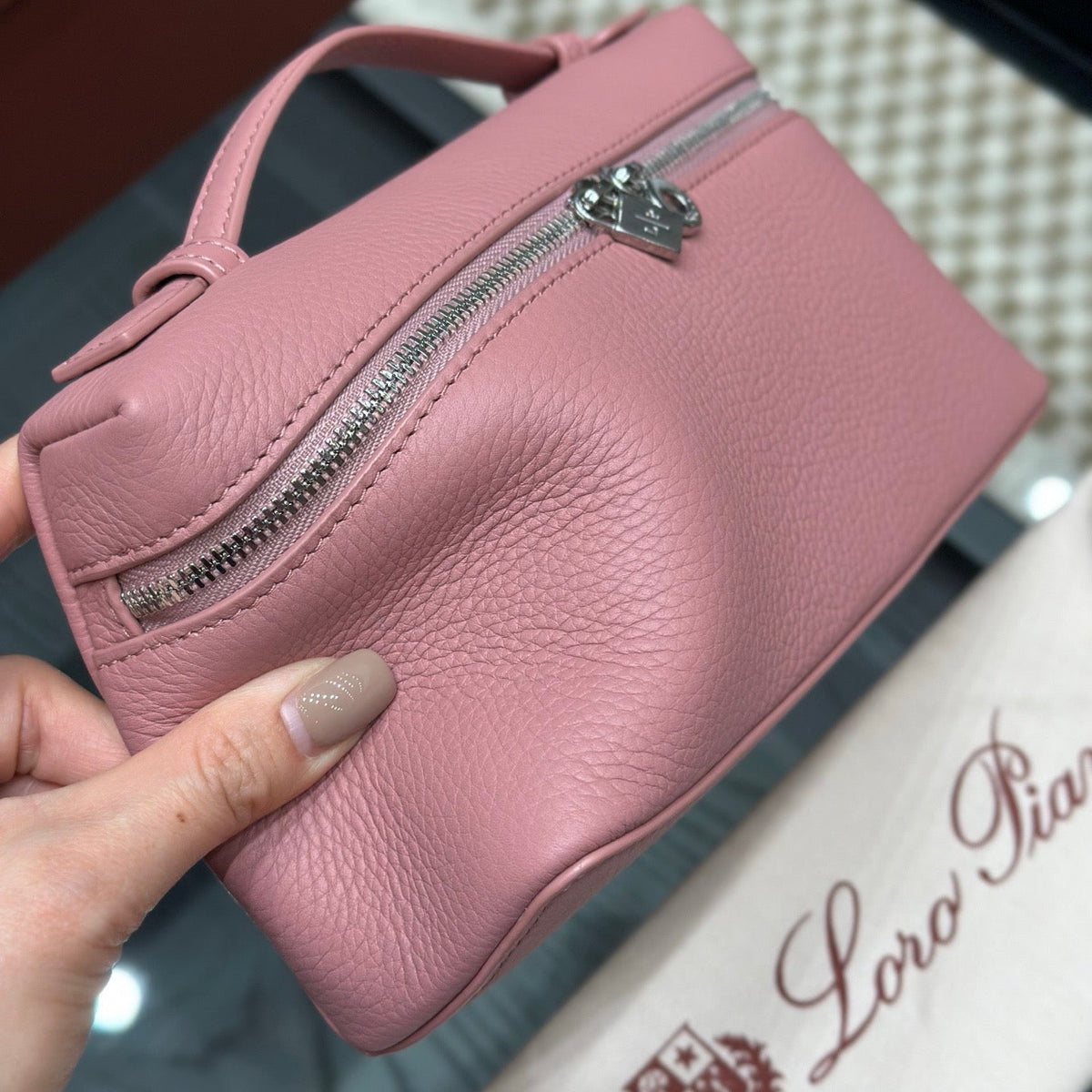 LORO P EXTRA POCKET L19 BAG