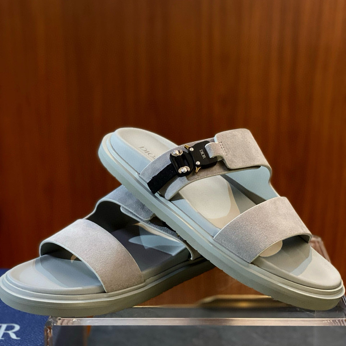 CD AQUA SANDALS