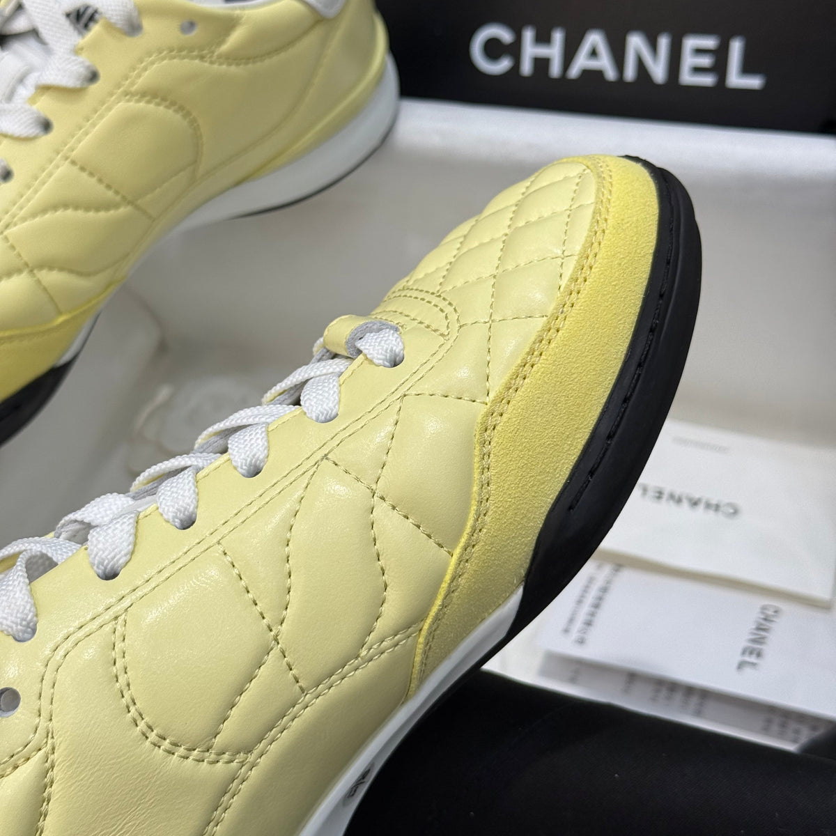 CC SNEAKER