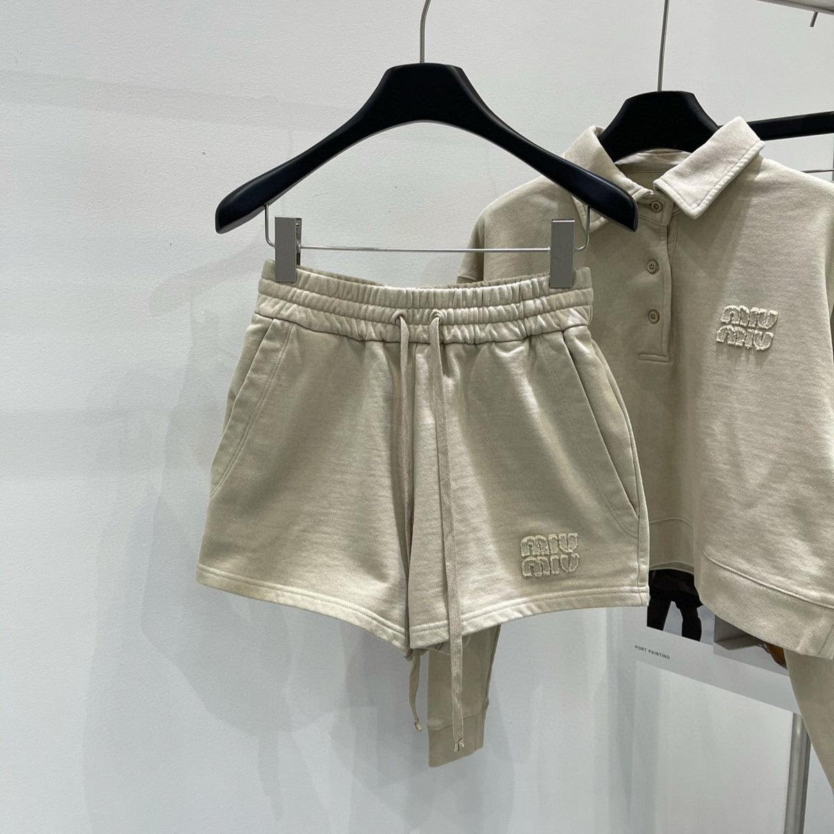 MIU M SWEATSHIRT