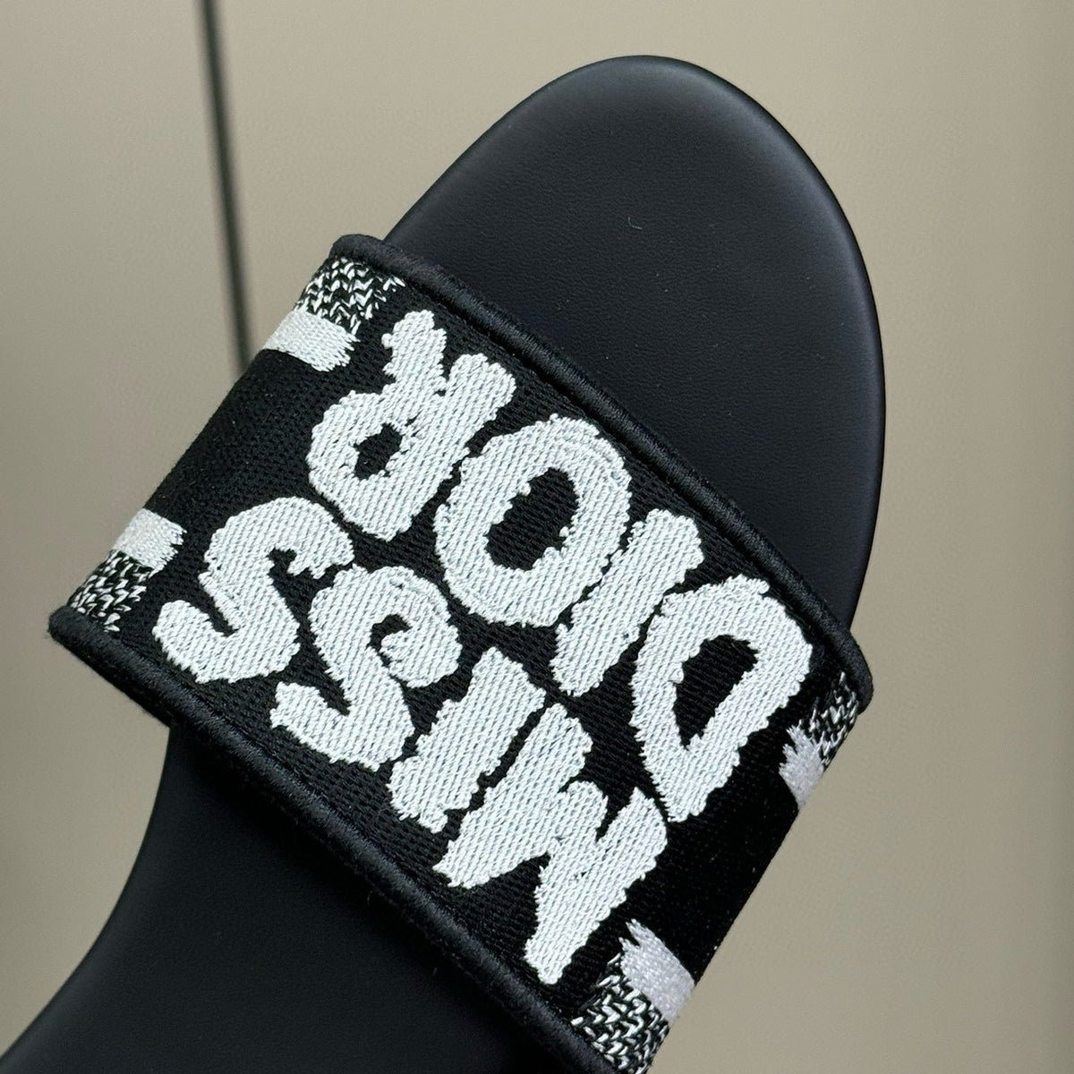 CD DWAY SLIDES
