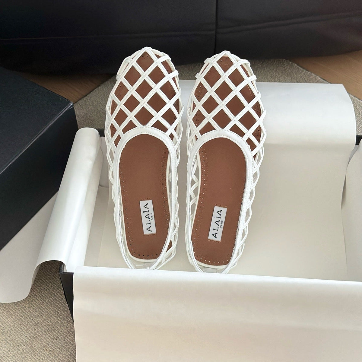 ALAIA BALLET FLATS