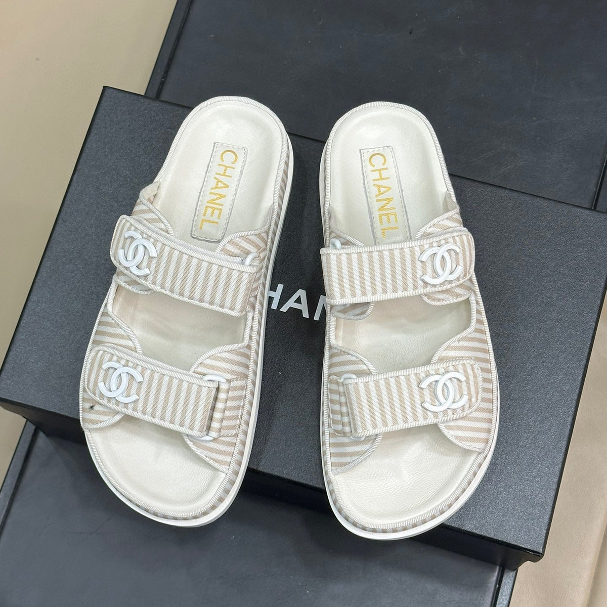 CC SANDALS
