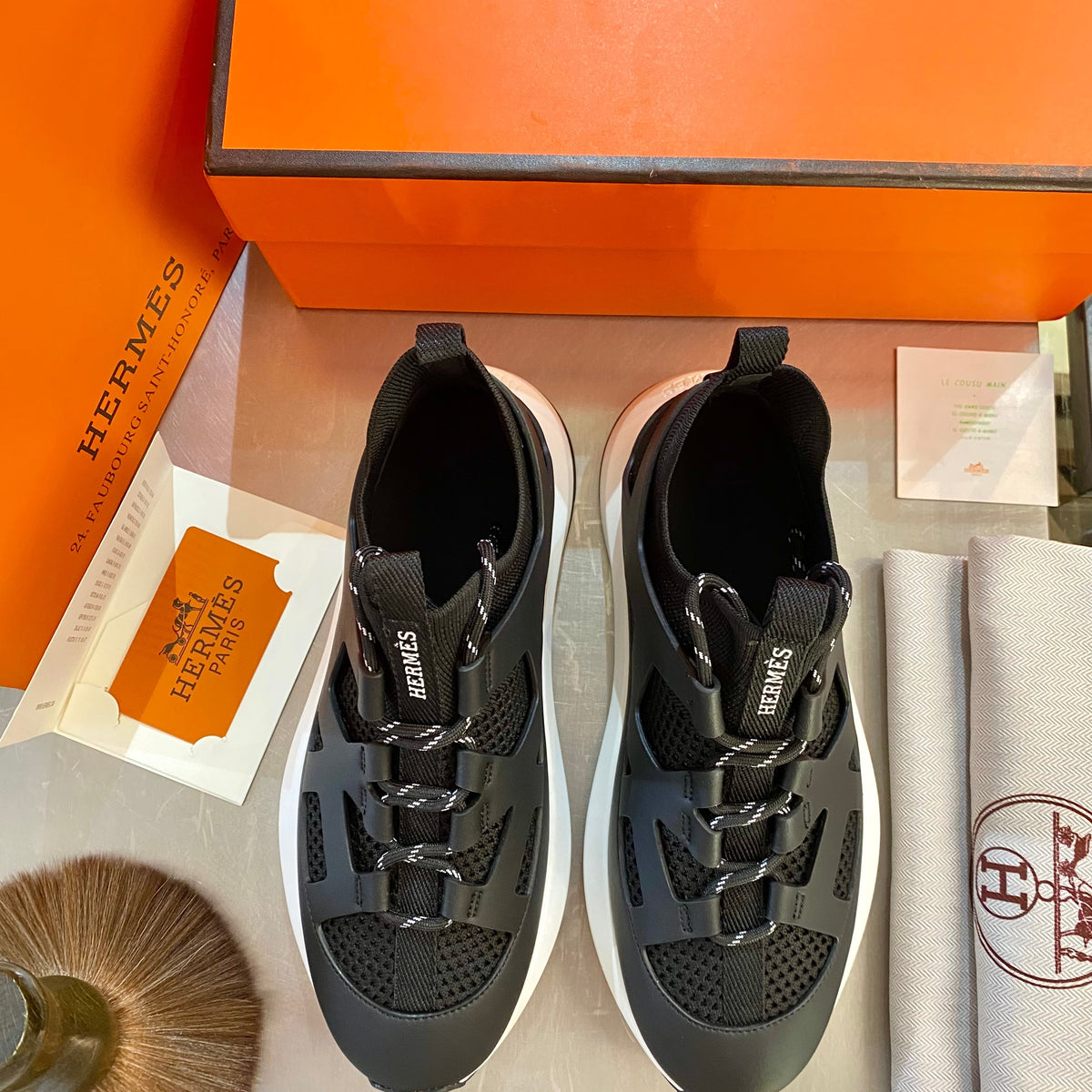 HERM KATANA SNEAKERS