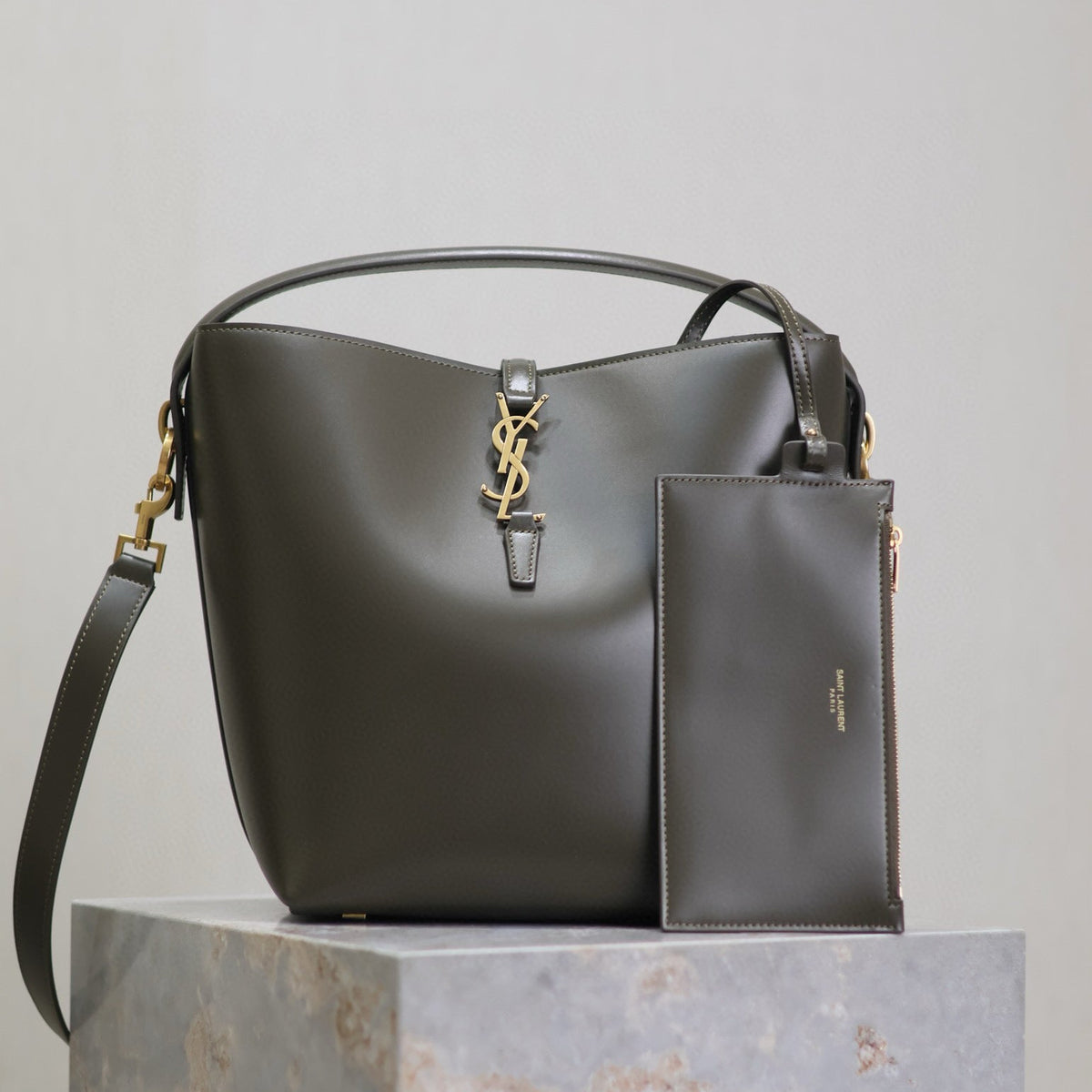 SL LE 37 BAG