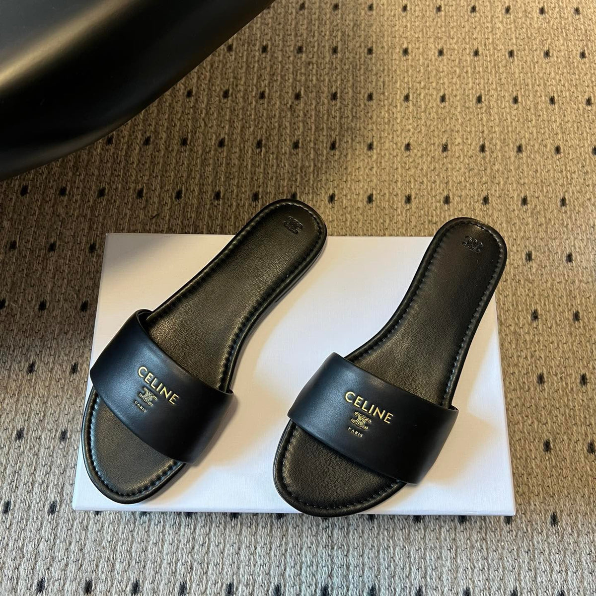 CEL SANDALS