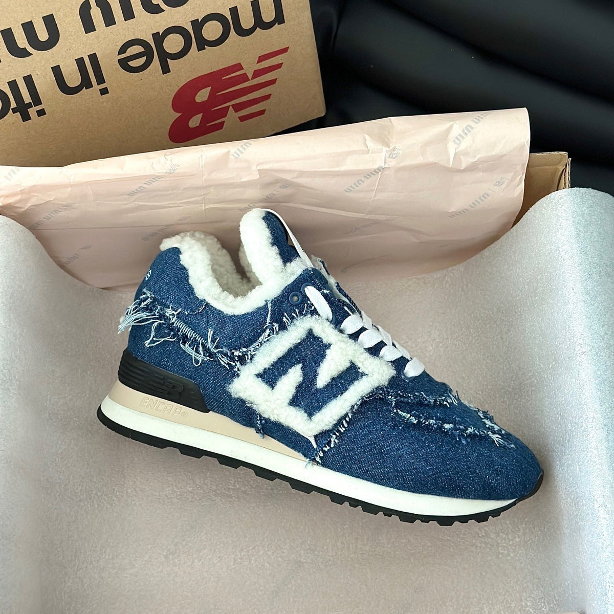 MIU M x NEW BALANCE TRAINERS