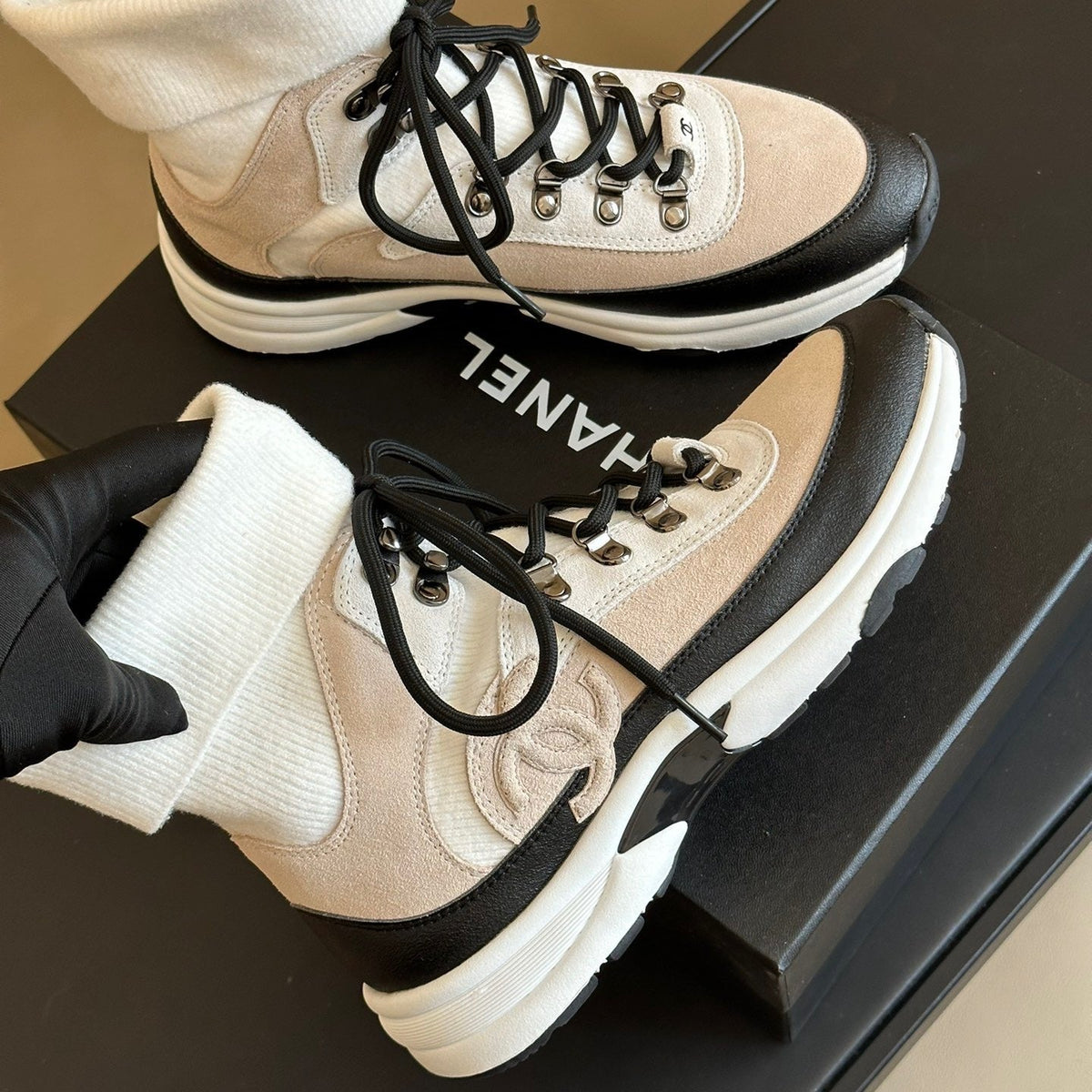 CC TRAINERS