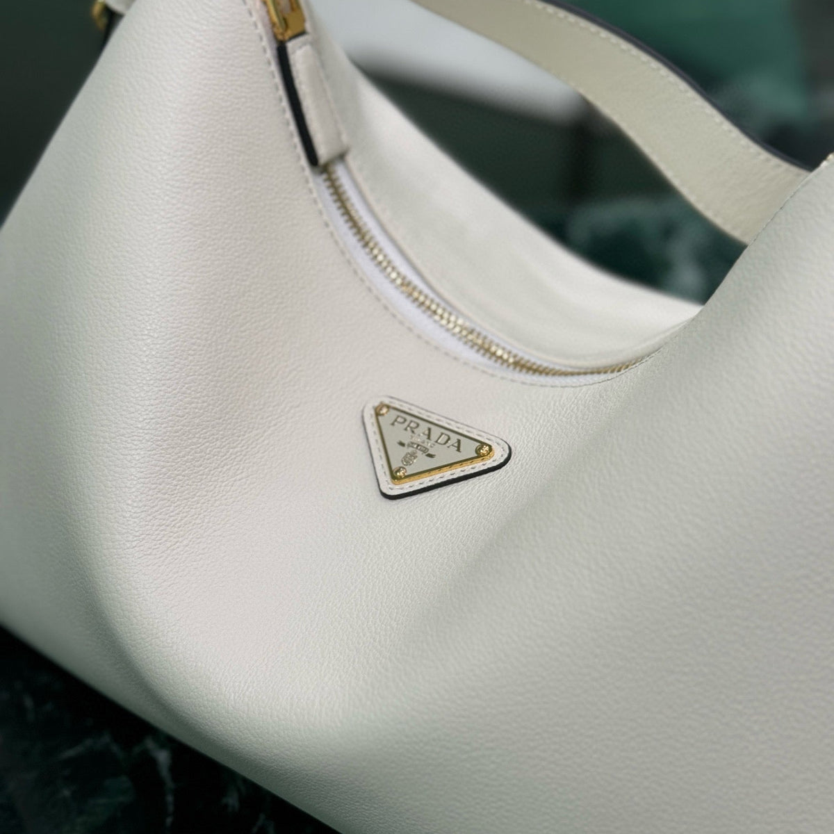 PD AIMEE LARGE SHOULDER BAG