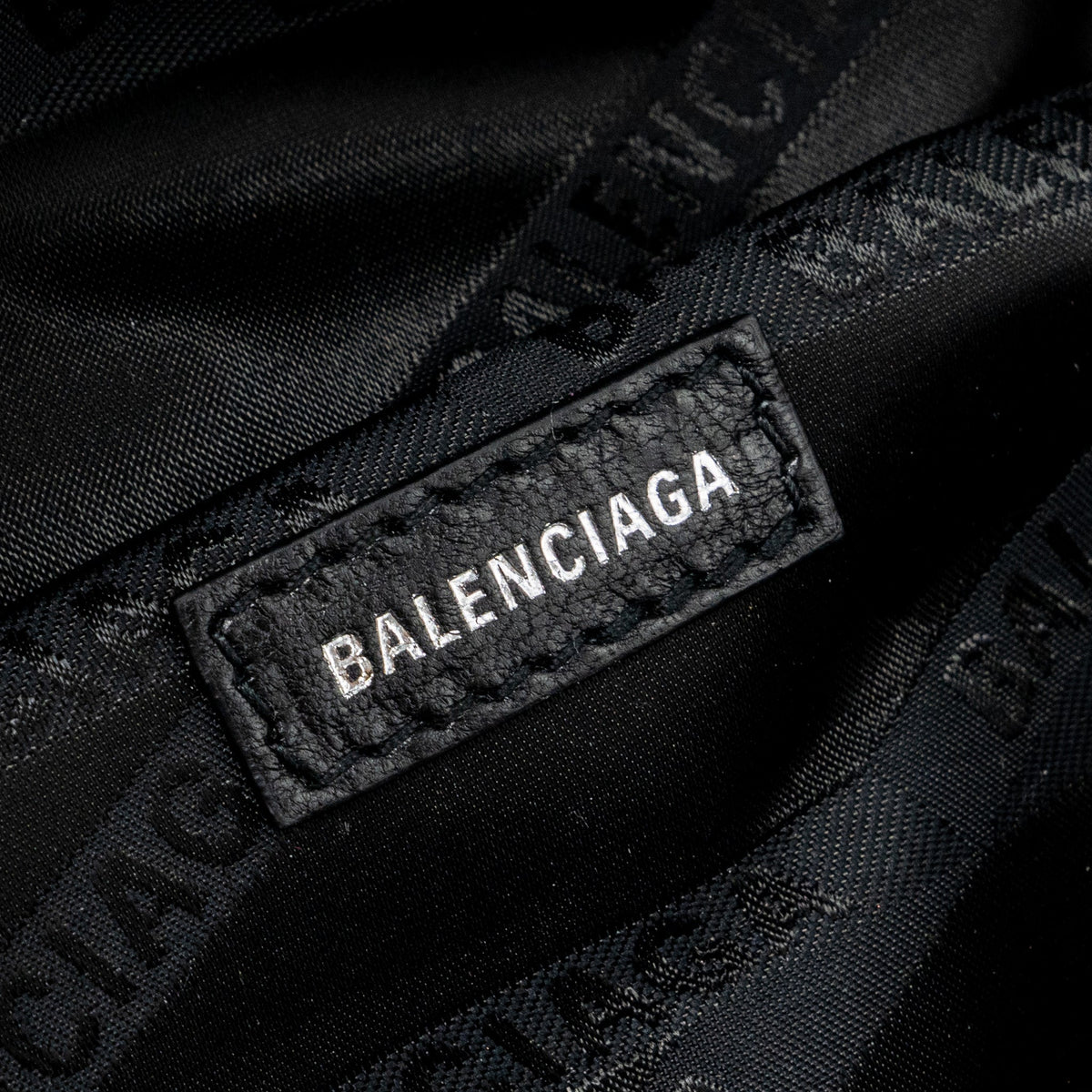 balenciaga SOUVENIR BELT BAG Croc-Embossed Calfskin Black GHW