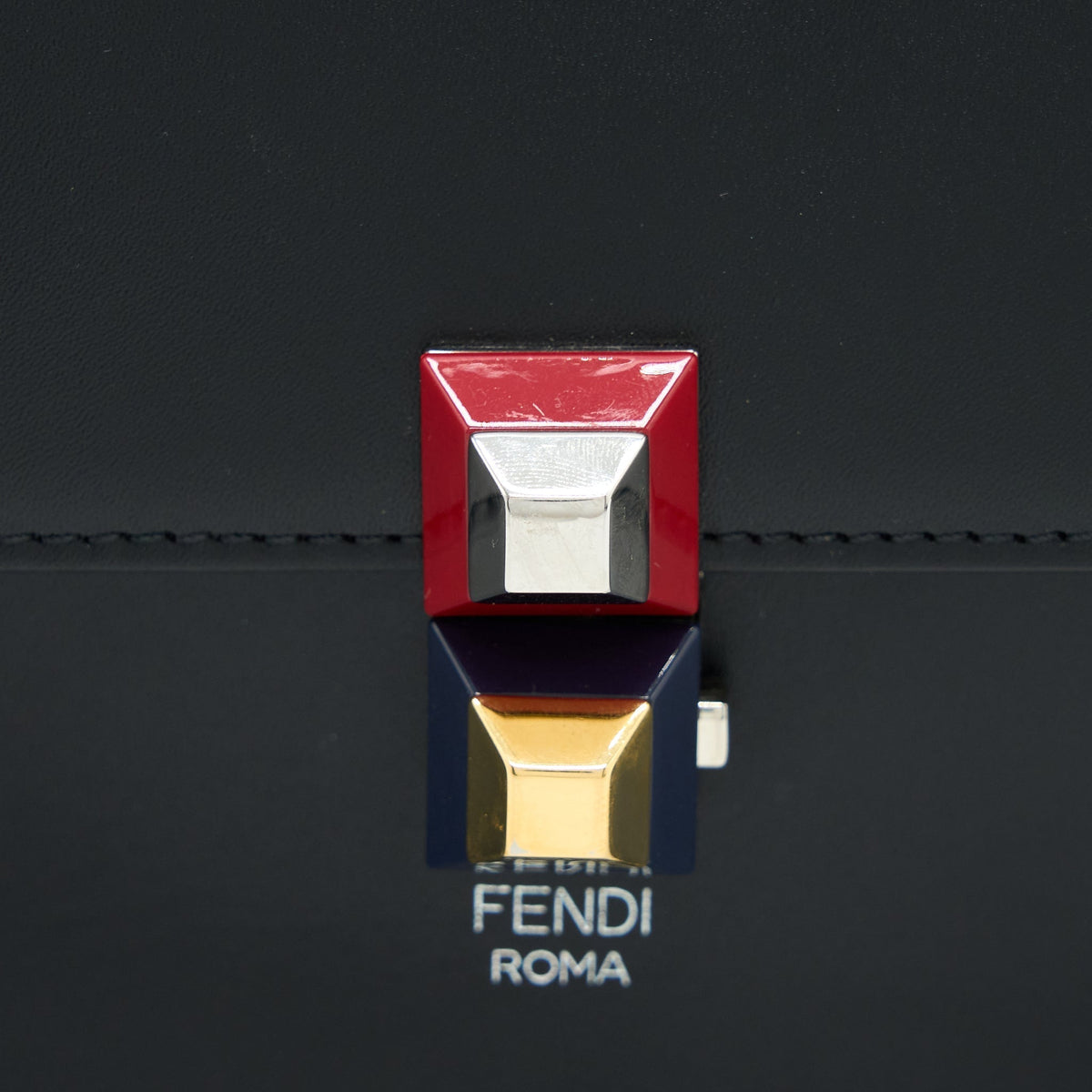 Top quality Fendi Kan I Calfskin Black SHW With An Extra Bag Charm