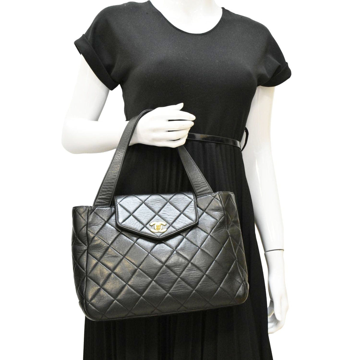 Chanel Classic Flap Vintage Quilted Leather Tote Bag Black
