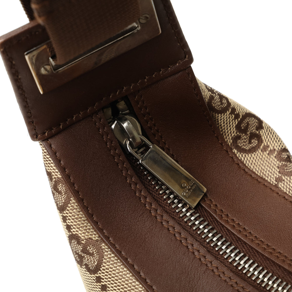 GUCCI GG Canvas Shoulder Bag